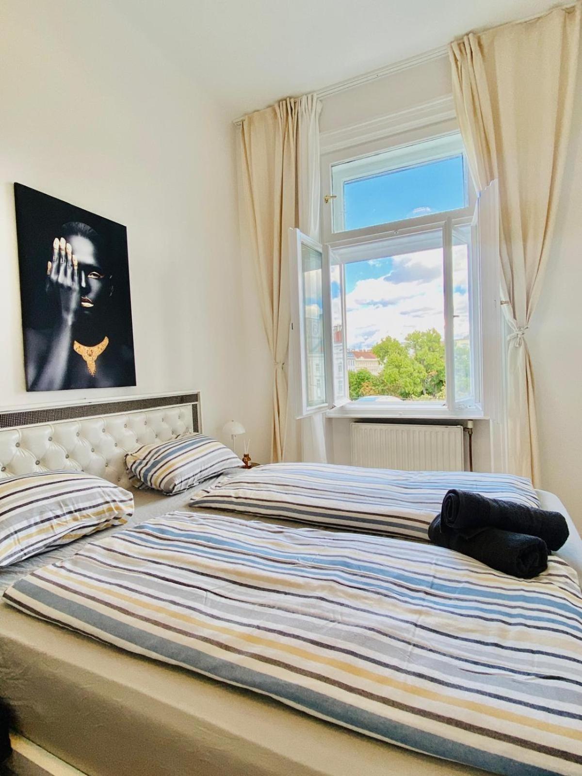 5Br Shared Apt Ideal For Groups 7 Min To Westbahnhof Wiedeń Zewnętrze zdjęcie