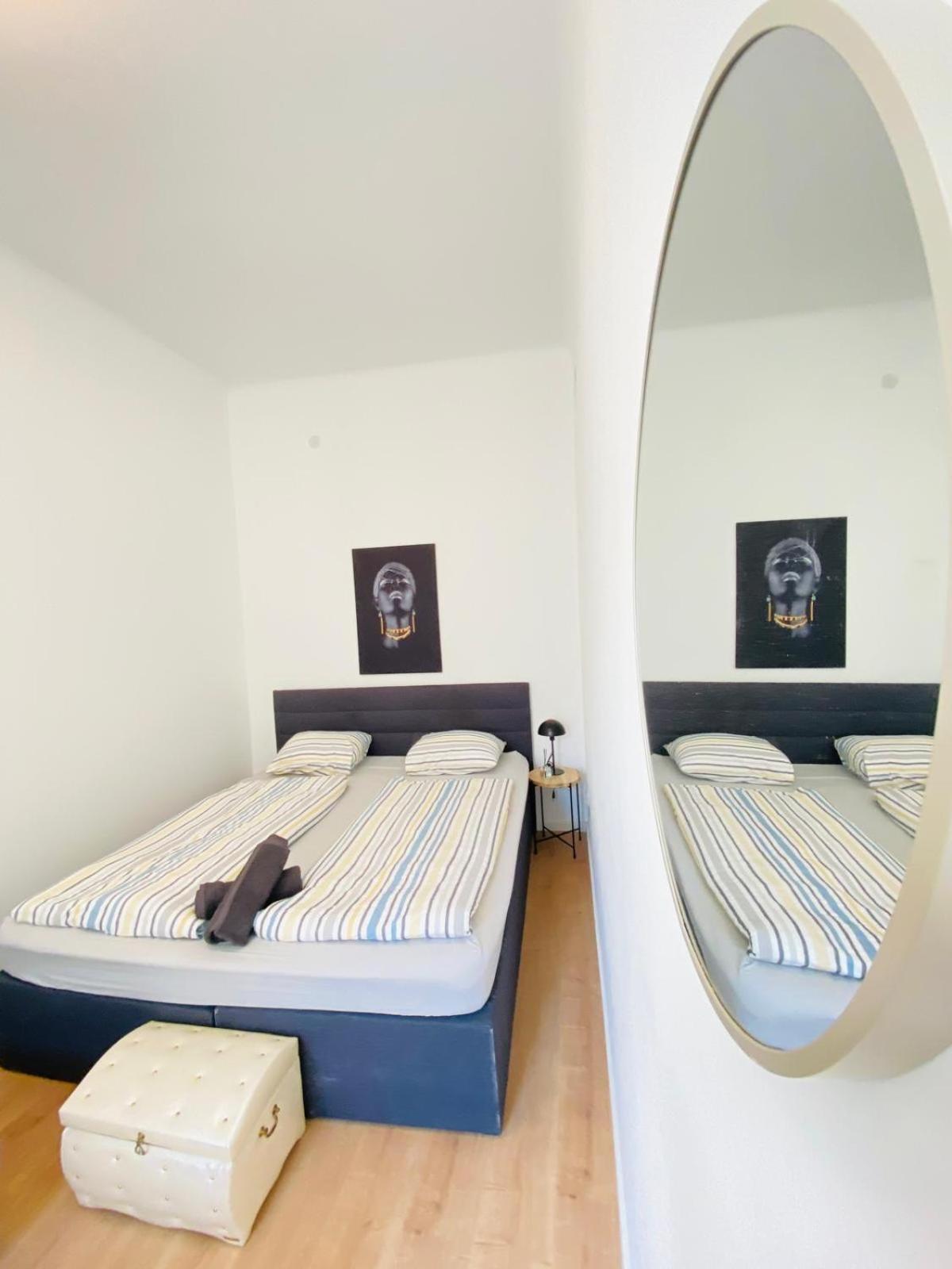 5Br Shared Apt Ideal For Groups 7 Min To Westbahnhof Wiedeń Zewnętrze zdjęcie